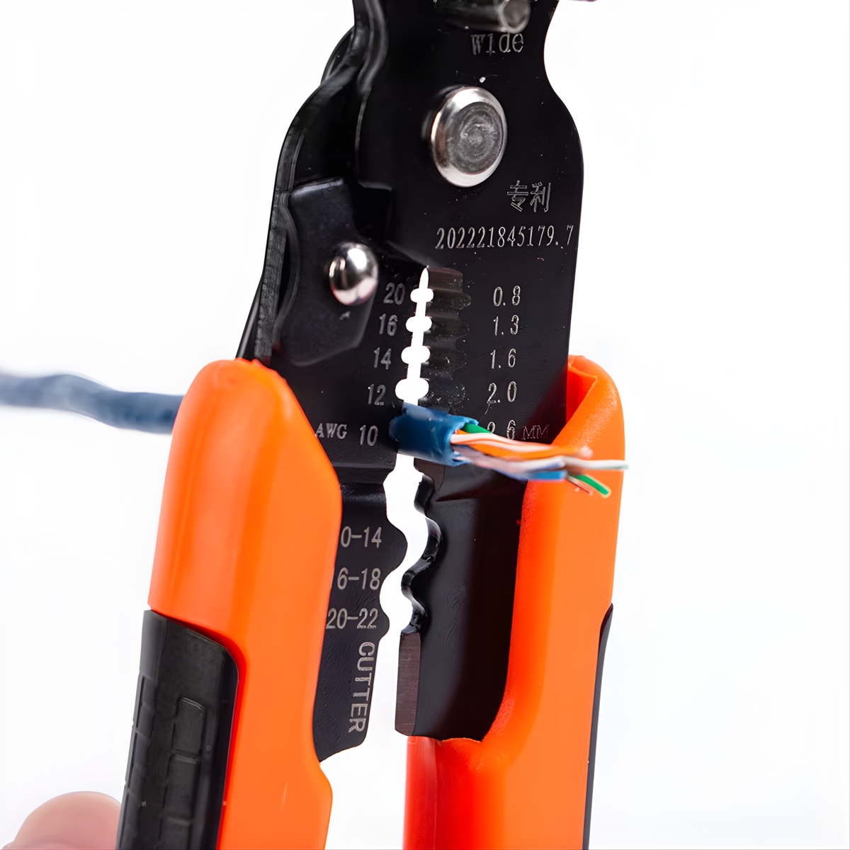 Multifunction Wire Stripper Pliers