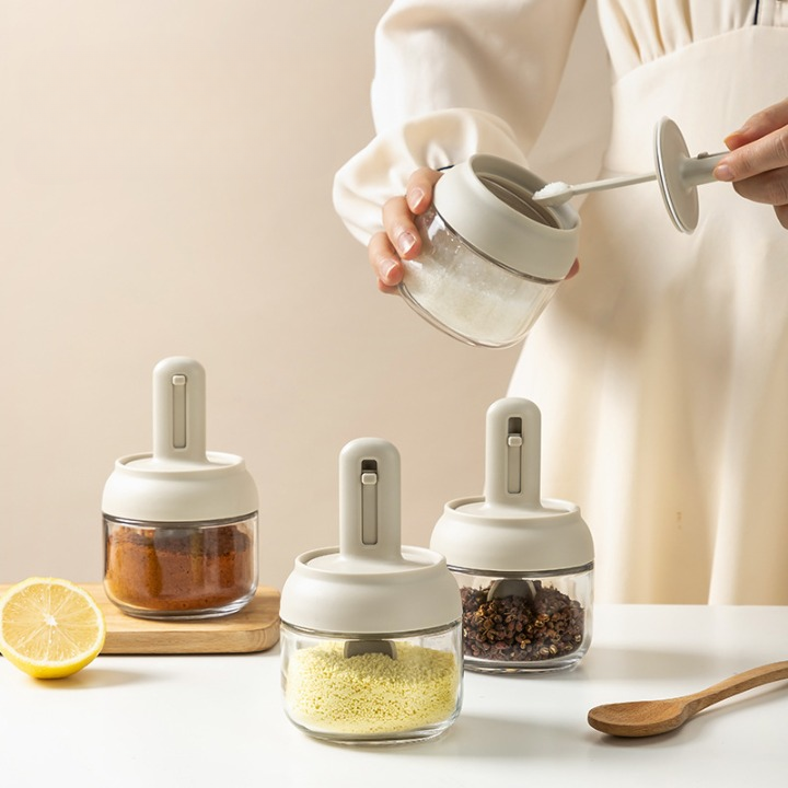 Retractable Spoon Jars