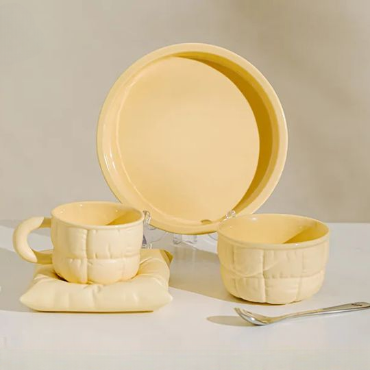 Cushion Style Ceramic Cup Set